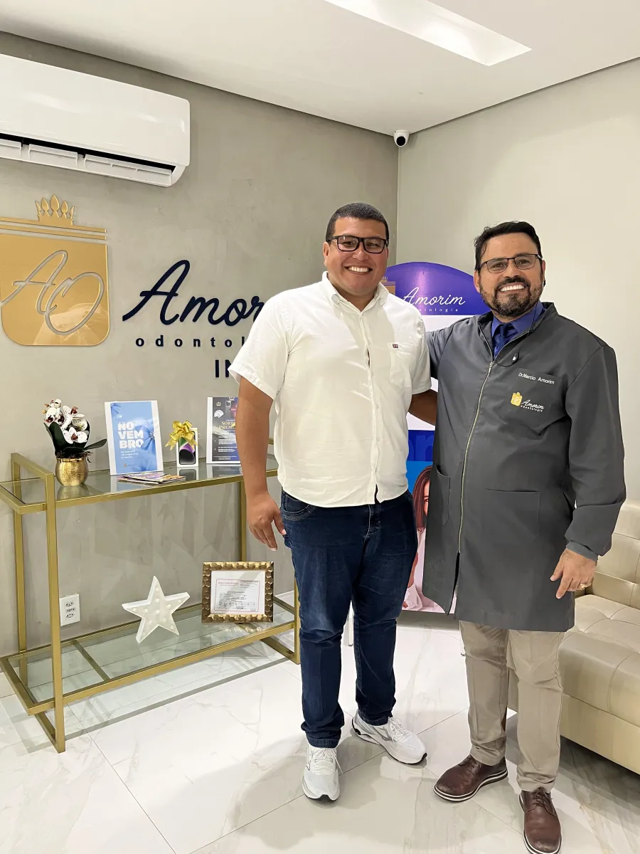 Paciente atendido pelo Dr. Marcio Amorim na Amorim Odontologia